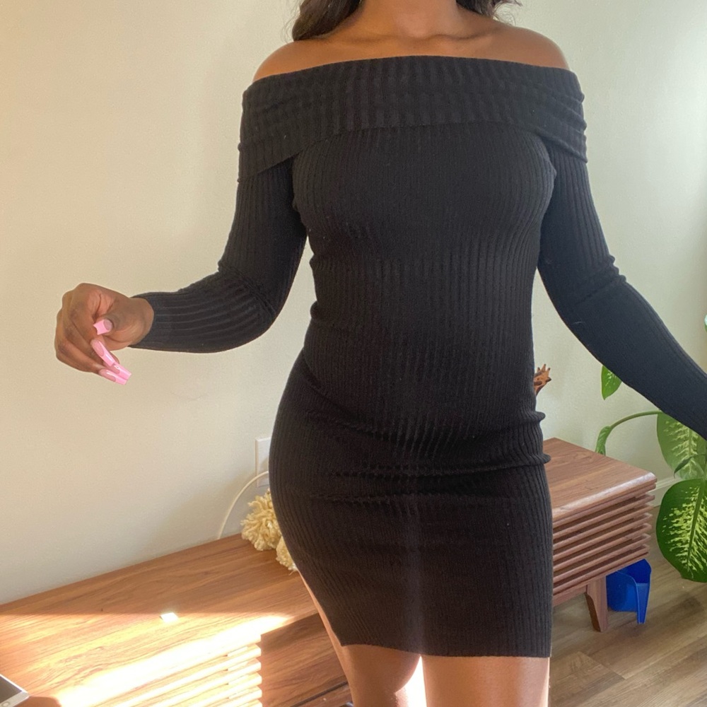 Black long sleeve off the shoulder cotton ribbed dress
